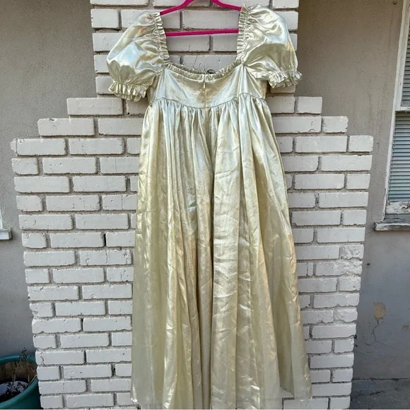 NWOT Selkie Seashell Gown in Champagne - Size XXL